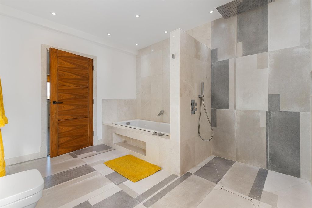 Additional image 26 of 5 bed detached house for saleThe Village, Earswick, York YO32