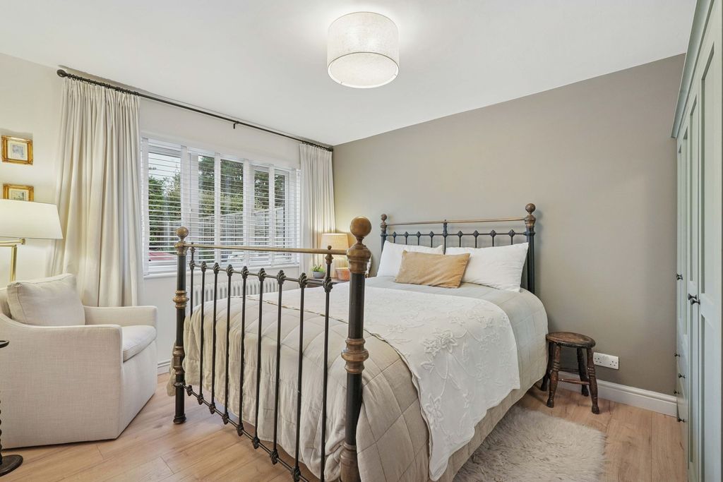 Additional image 11 of 5 bed detached bungalow for saleDucklington Lane, Witney OX28