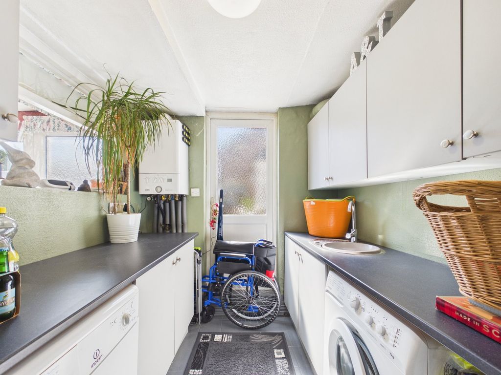 Additional image 13 of 3 bed detached house for saleClockhouse Lane, Ashford, Surrey TW15