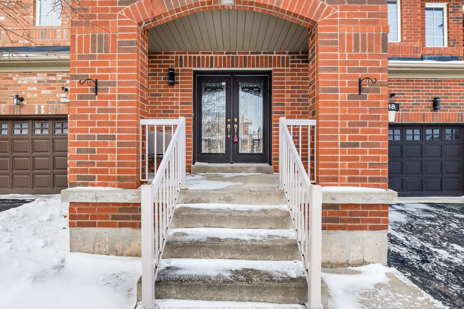 18 Travis Crescent