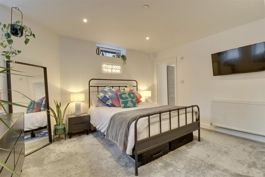 Additional image 9 of 1 bed flat for saleGovernors Walk, Portsmouth PO3