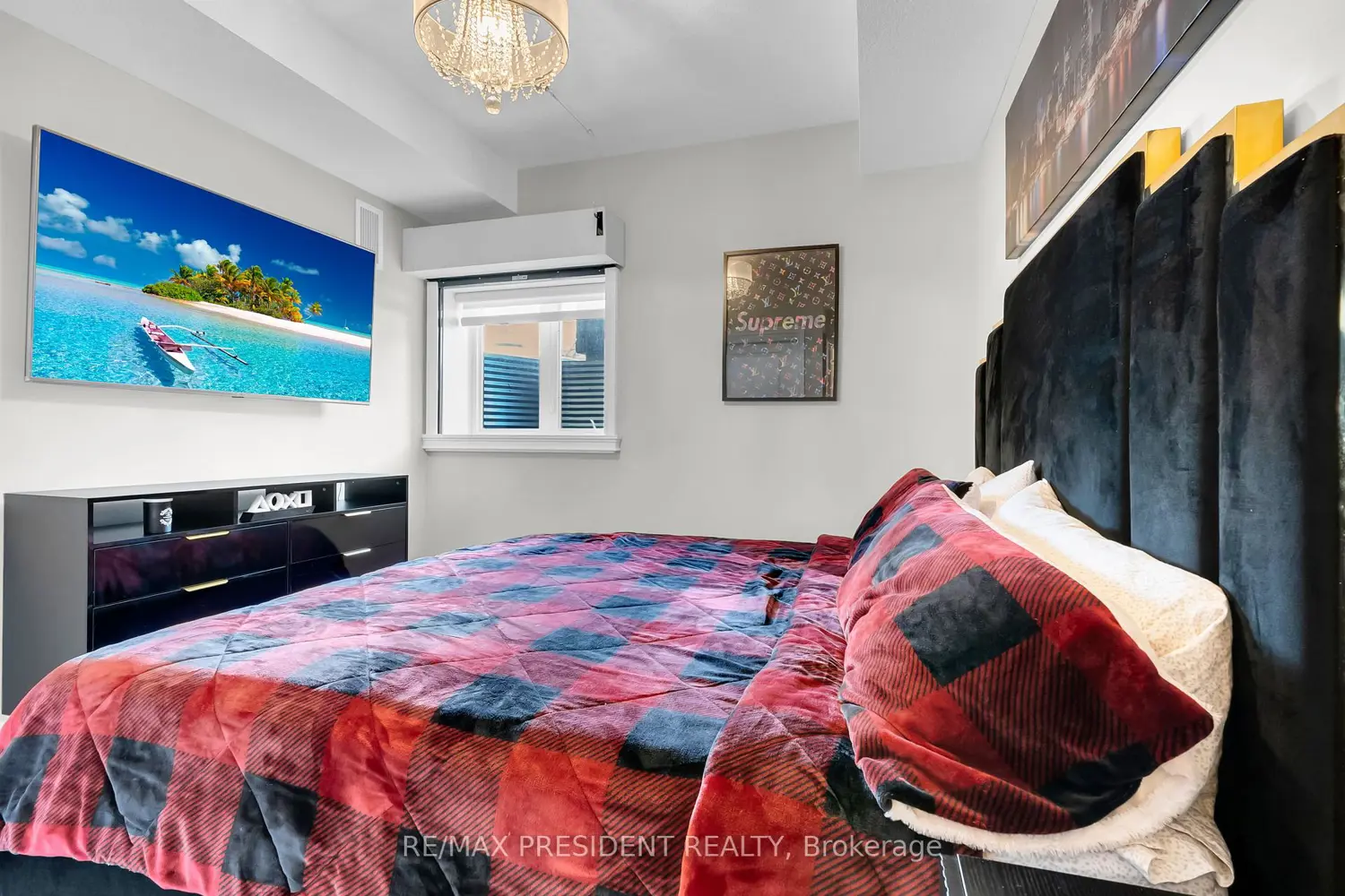 Additional image 11 of 408 Guelph Avenue 3
