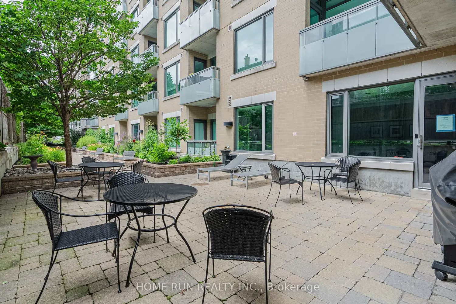 Additional image 10 of 238 Besserer Street 1407