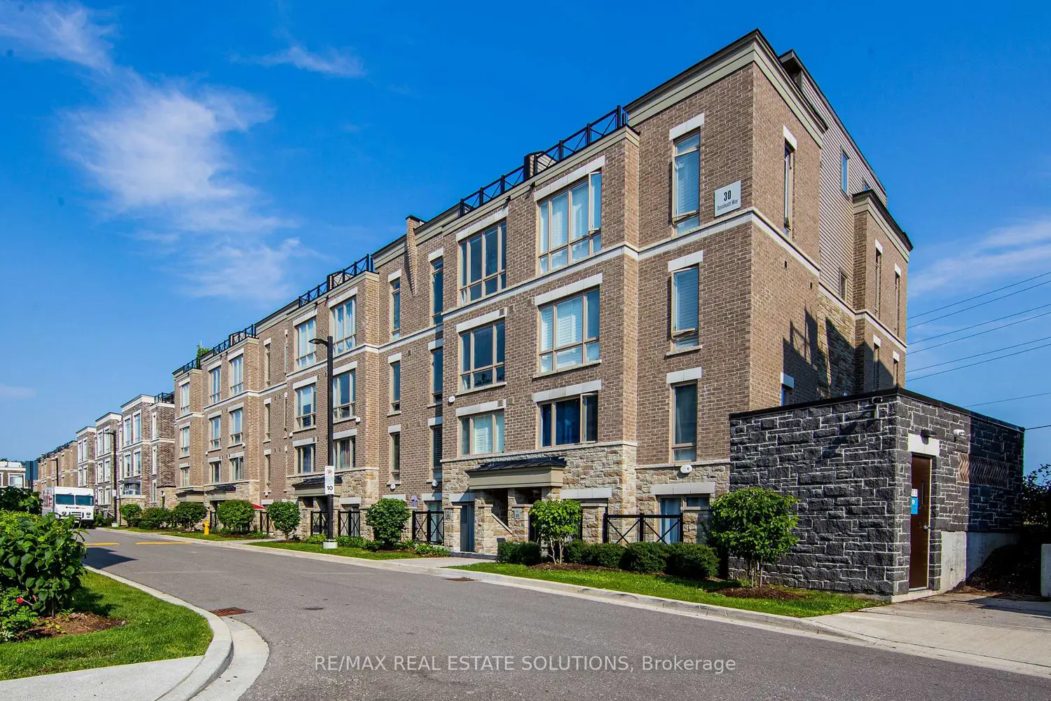 30 Dunsheath Way 512