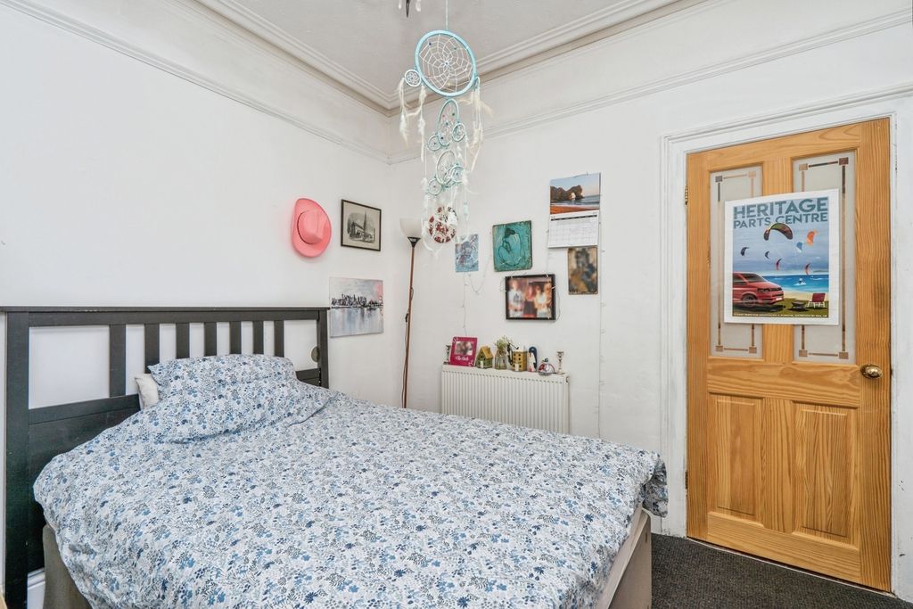 Additional image 9 of 1 bed flat for saleMontgomerie Road, Southsea, Hampshire PO5