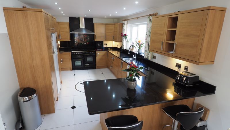 Additional image 9 of 5 bed detached house for saleKingsmead Avenue, Worcester Park KT4