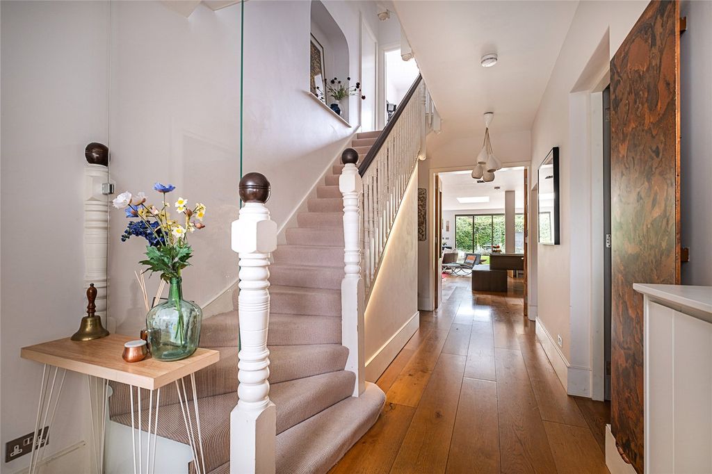 Additional image 3 of 6 bed semi-detached house for saleLion Gate Gardens, Richmond, Surrey TW9