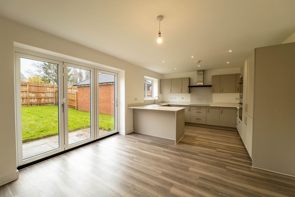 Additional image 3 of 4 bed detached house for saleThe Croft, Sedgemere Road, Market Bosworth CV13