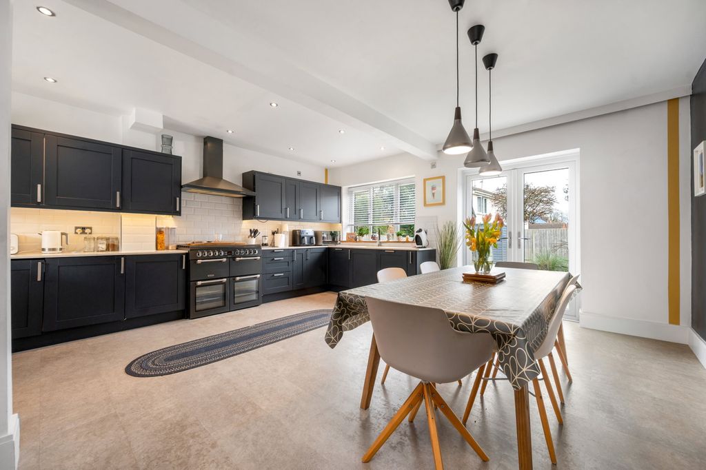 Additional image 4 of 4 bed detached house for salePeckleton Lane, Leicester LE9