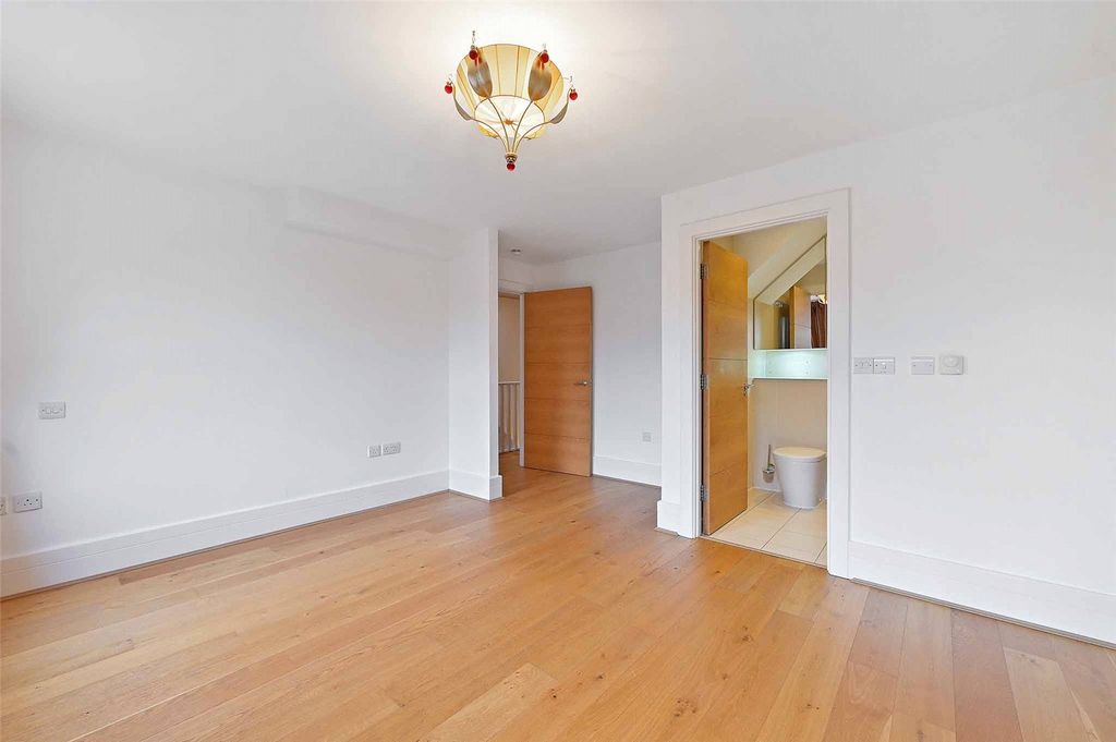 Additional image 17 of 5 bed terraced house for saleClaremont Road, Windsor, Berkshire SL4