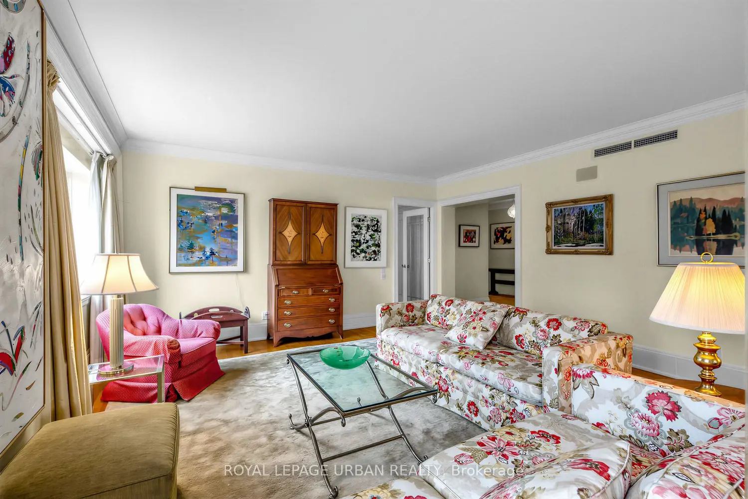 Additional image 3 of 21 Dale Avenue 544