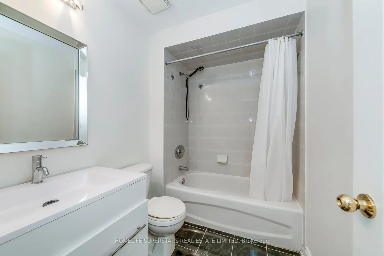 Additional image 10 of 605 Shoreline Drive 11