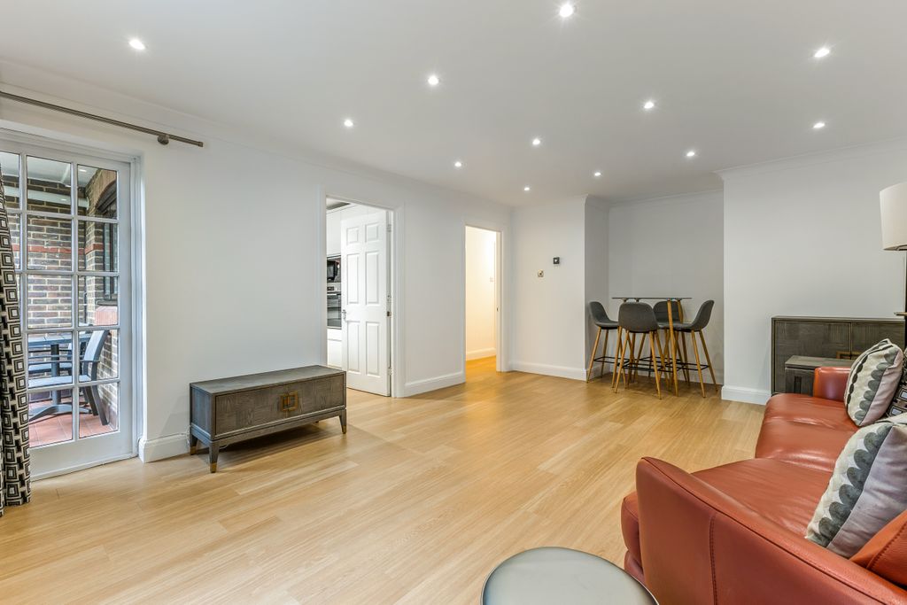 Additional image 10 of 2 bed flat for saleSheet Street, Windsor SL4