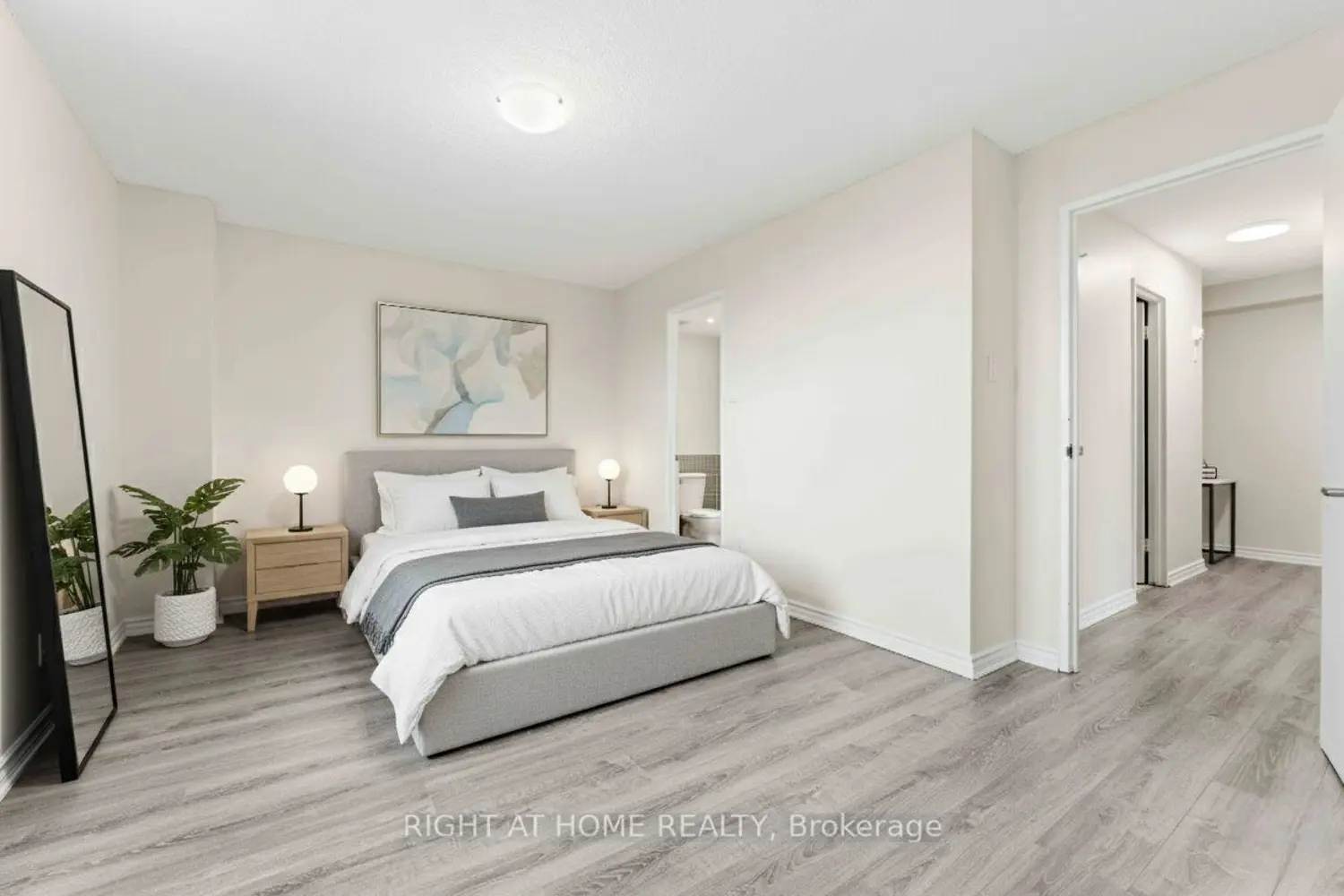 Additional image 11 of 665 Bathgate Drive 311