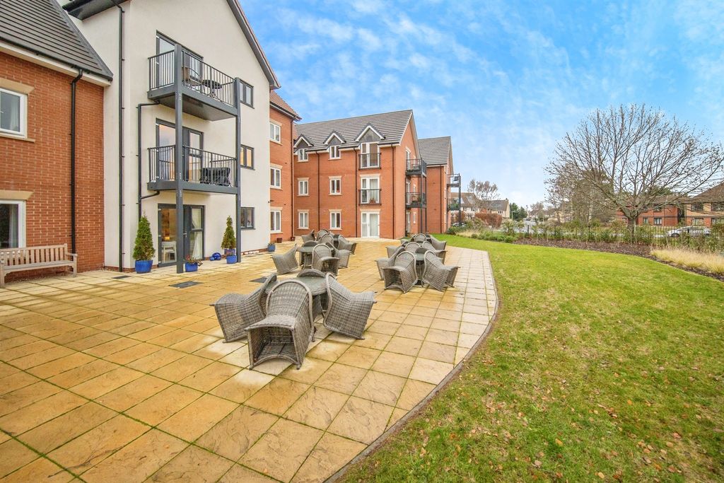 1 bed flat for saleEagle Way, Martlesham Heath, Ipswich IP5