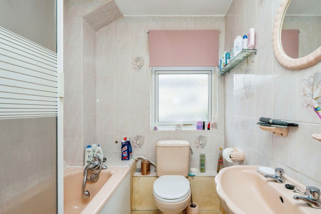 Additional image 8 of 3 bed terraced house for saleSea Mill Gardens, Portsmouth PO1