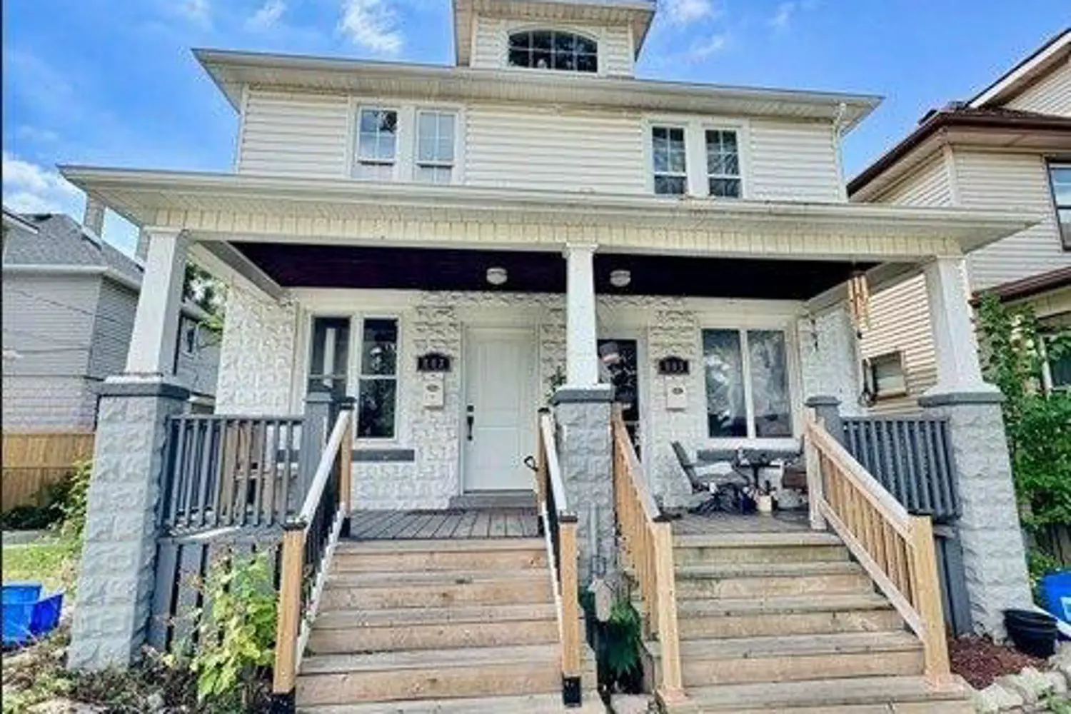 881 - 883 Marion Avenue