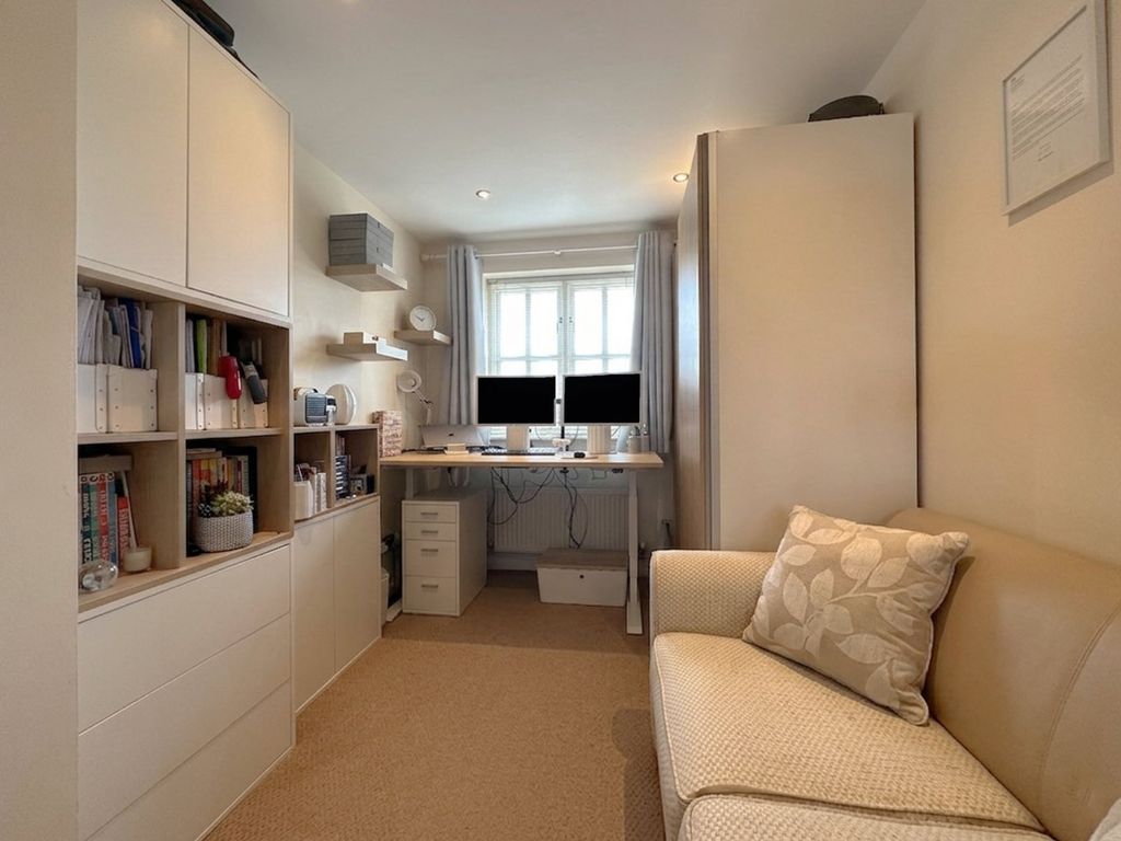 Additional image 23 of 3 bed flat for saleCygnet Close, Compton, Wolverhampton WV6