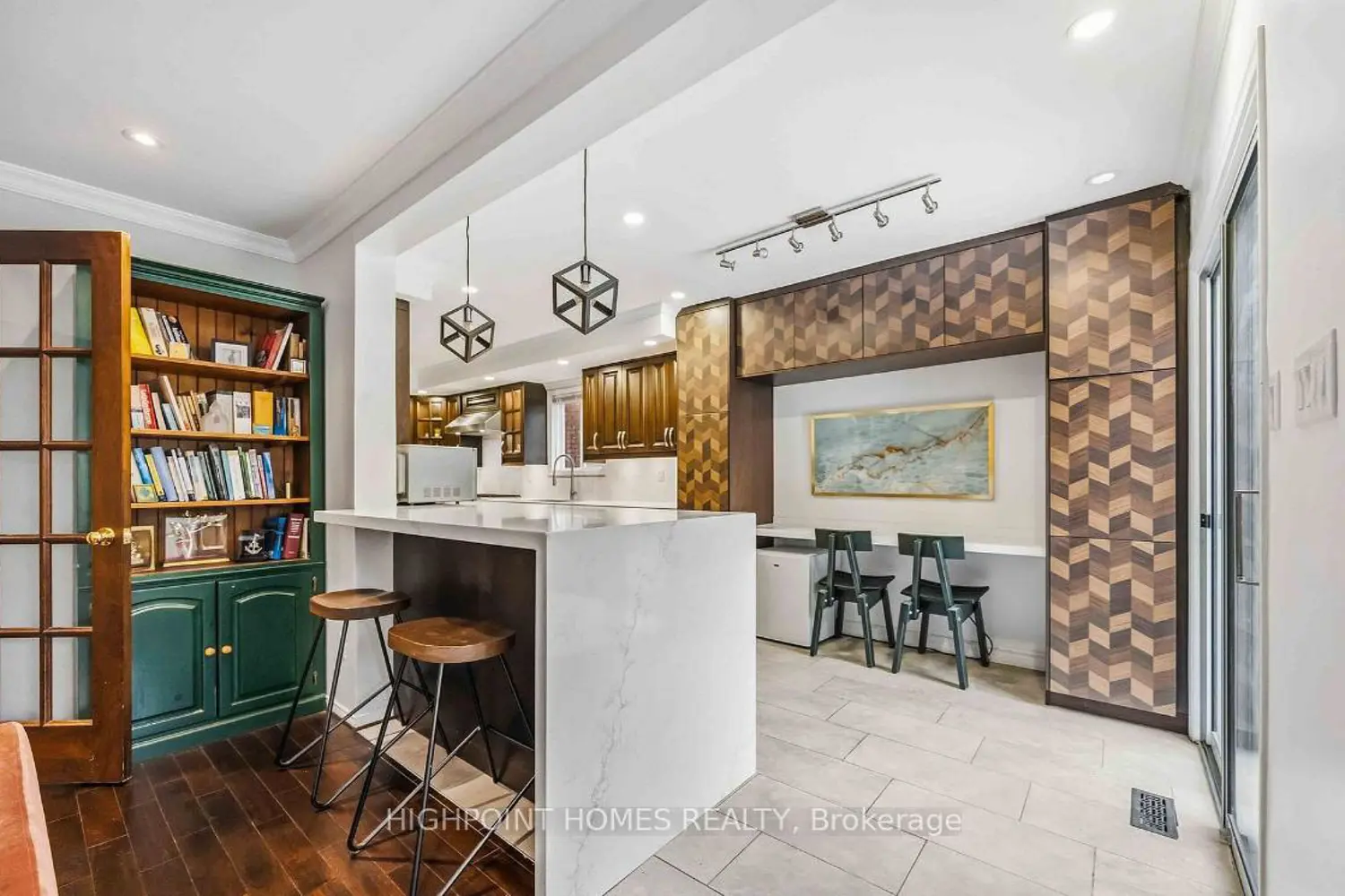 Additional image 8 of 903 Alanbury Crescent