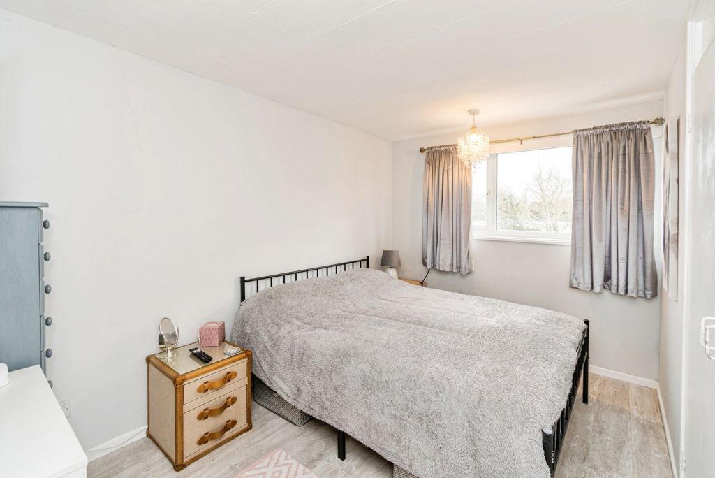 Additional image 8 of 3 bed terraced house for saleHyde Close, Shirley, Southampton, Hampshire SO15