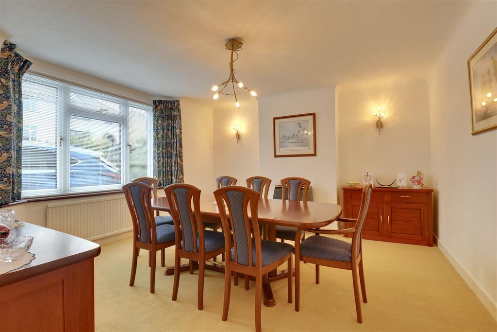 Additional image 10 of 3 bed detached house for saleBlake Road, Drayton, Portsmouth PO6