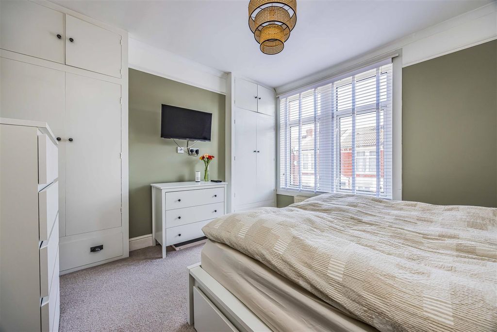 Additional image 12 of 3 bed terraced house for saleEmpshott Road, Southsea PO4