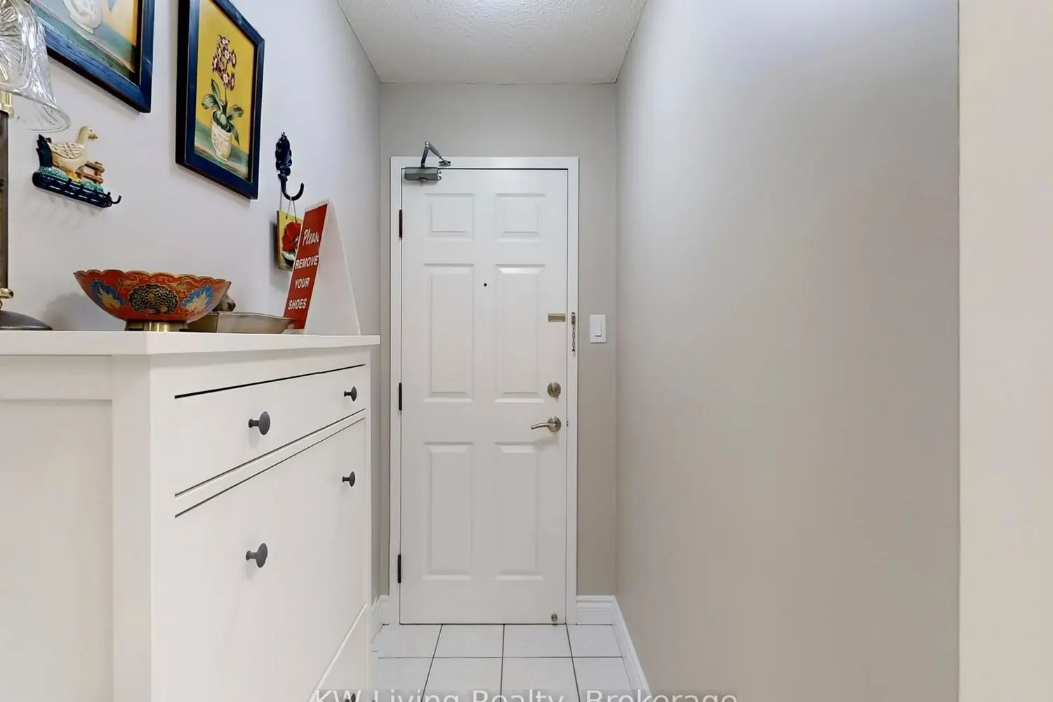 Additional image 13 of 309 Major Mackenzie Drive 909