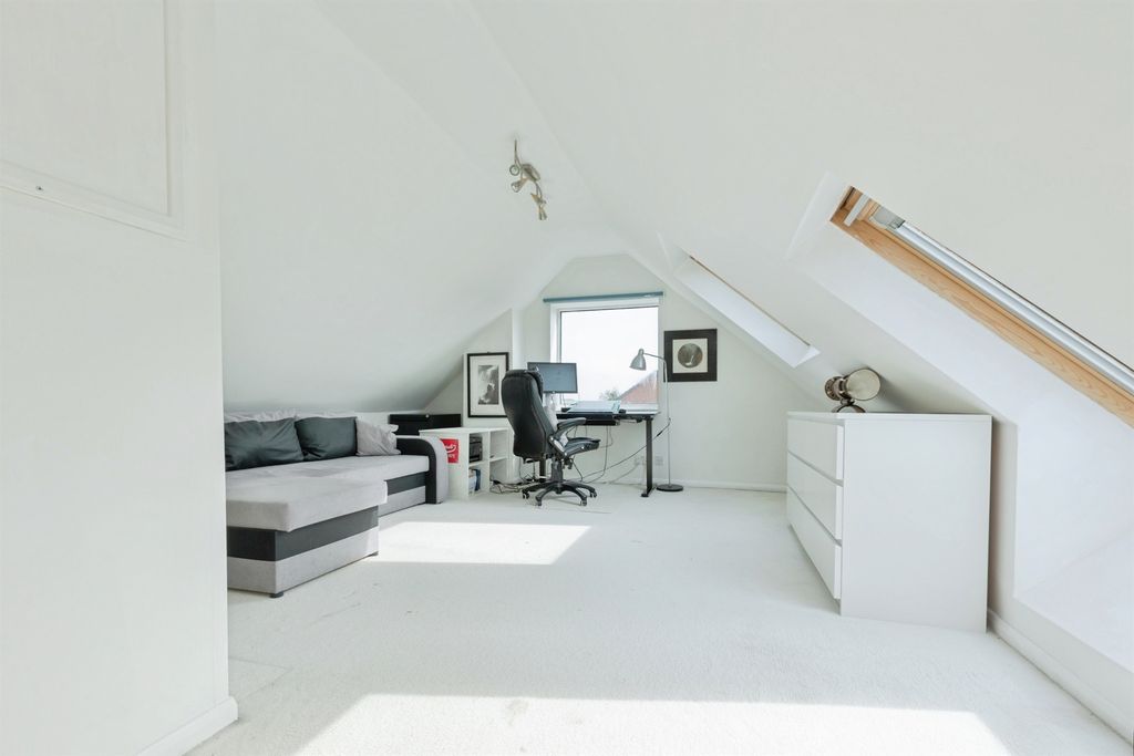 Additional image 17 of 4 bed detached house for saleForge Close, Fleckney, Leicester LE8