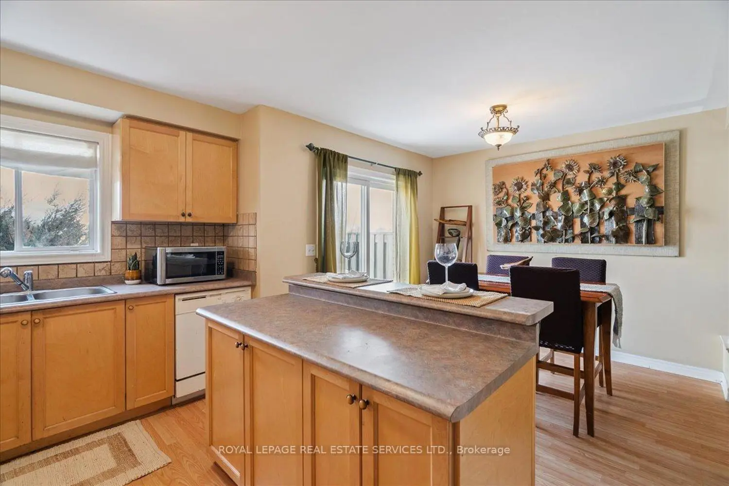 Additional image 4 of 2871 Darien Road 14