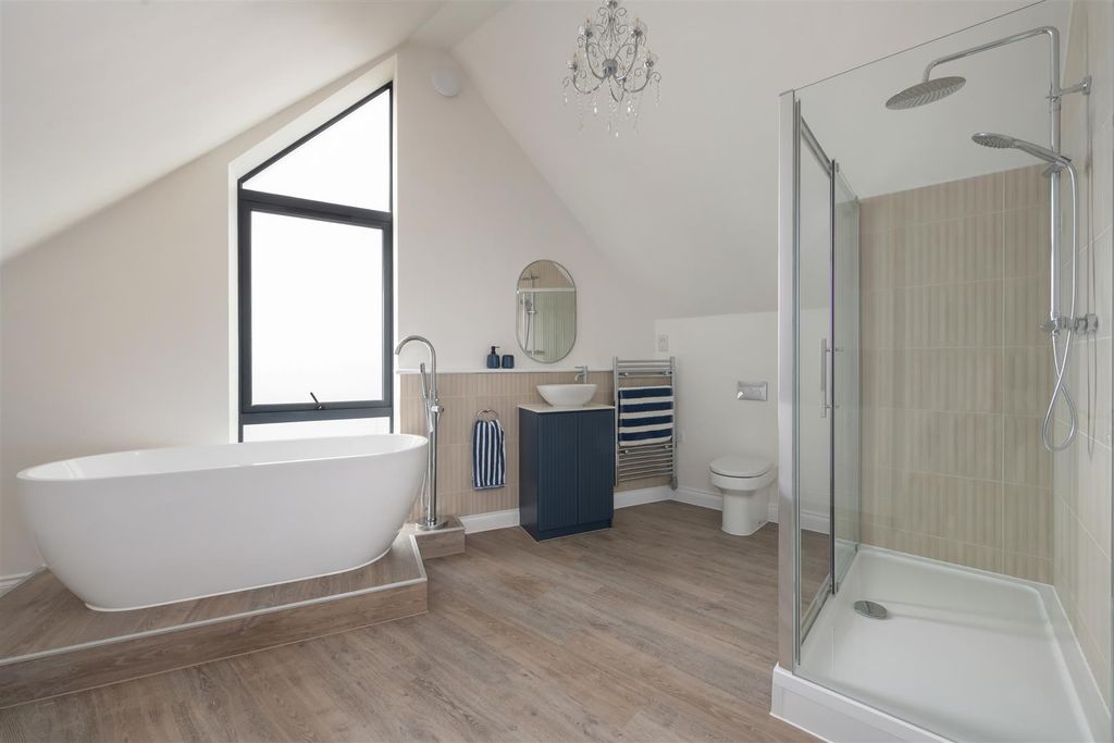 Additional image 20 of 2 bed flat for saleBeach Walk, Whitstable CT5