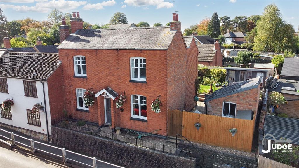 3 bed cottage for saleMain Street, Desford, Leicester LE9