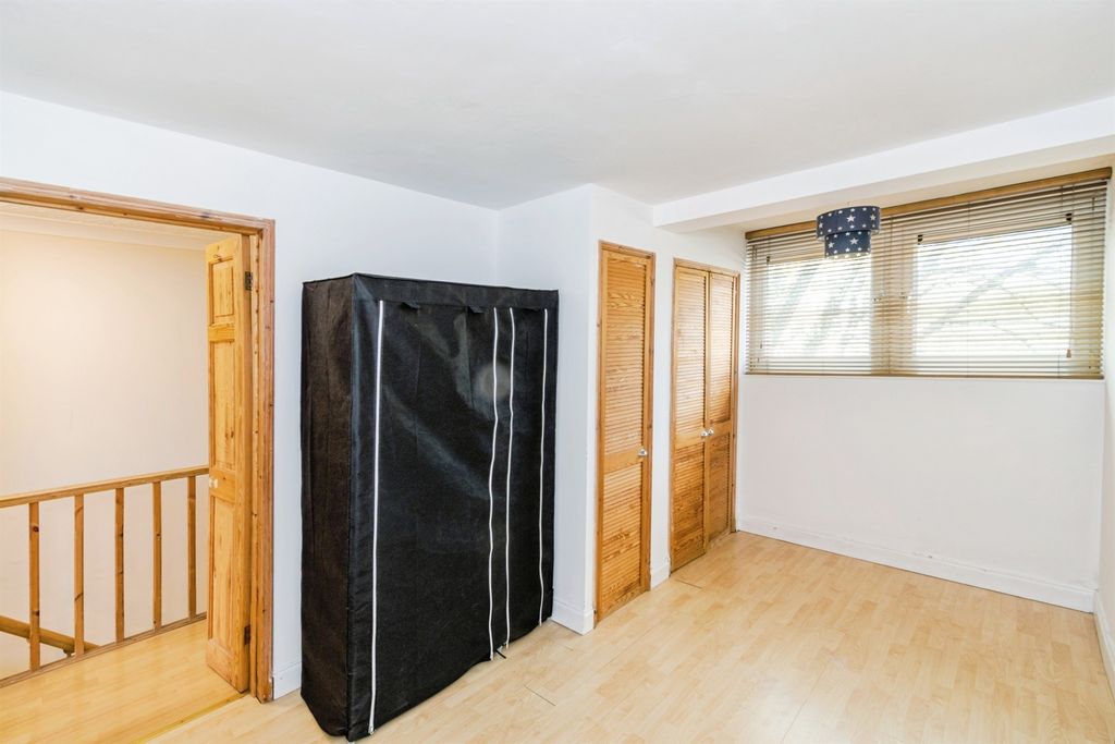 Additional image 13 of 2 bed flat for saleTaranto Road, Southampton SO16