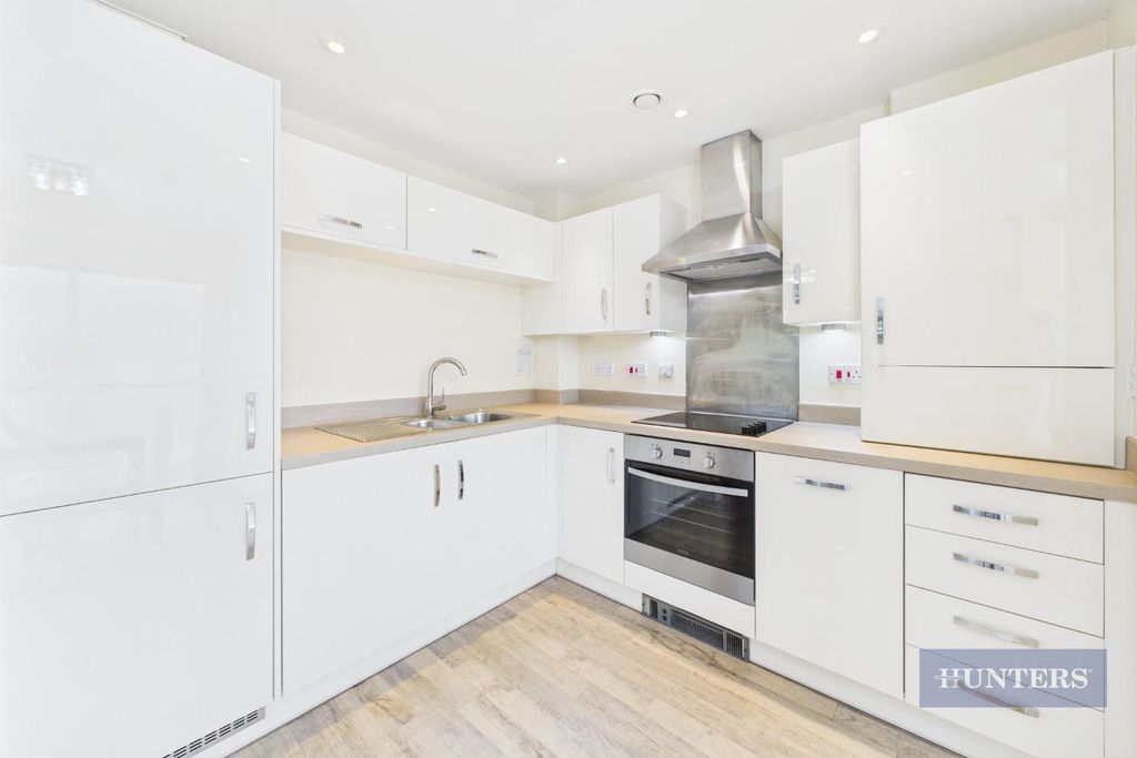 Additional image 4 of 2 bed flat for saleAlexander Place, The Avenue, Southampton SO17