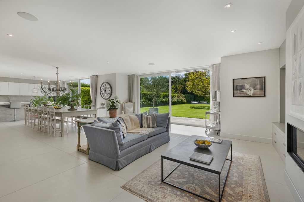 Additional image 5 of 7 bed property for saleSudbrook Gardens, Richmond, London TW10