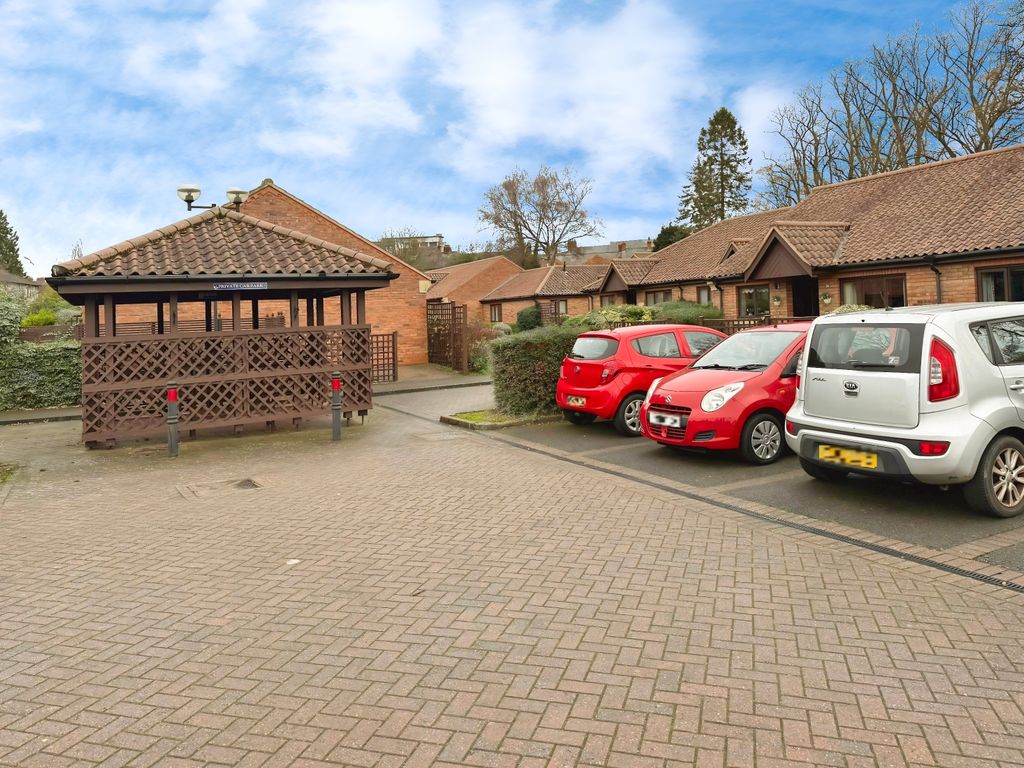 Additional image 16 of 2 bed flat for saleHoneywell Close, Oadby LE2