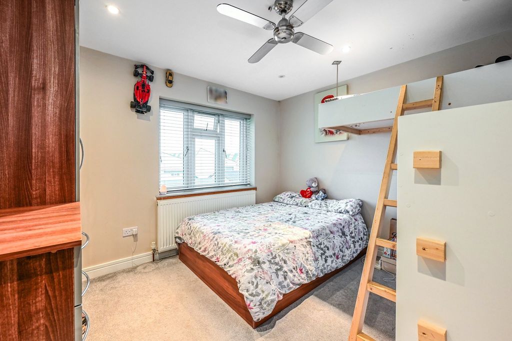 Additional image 18 of 6 bed semi-detached house for saleAshford, Surrey TW15