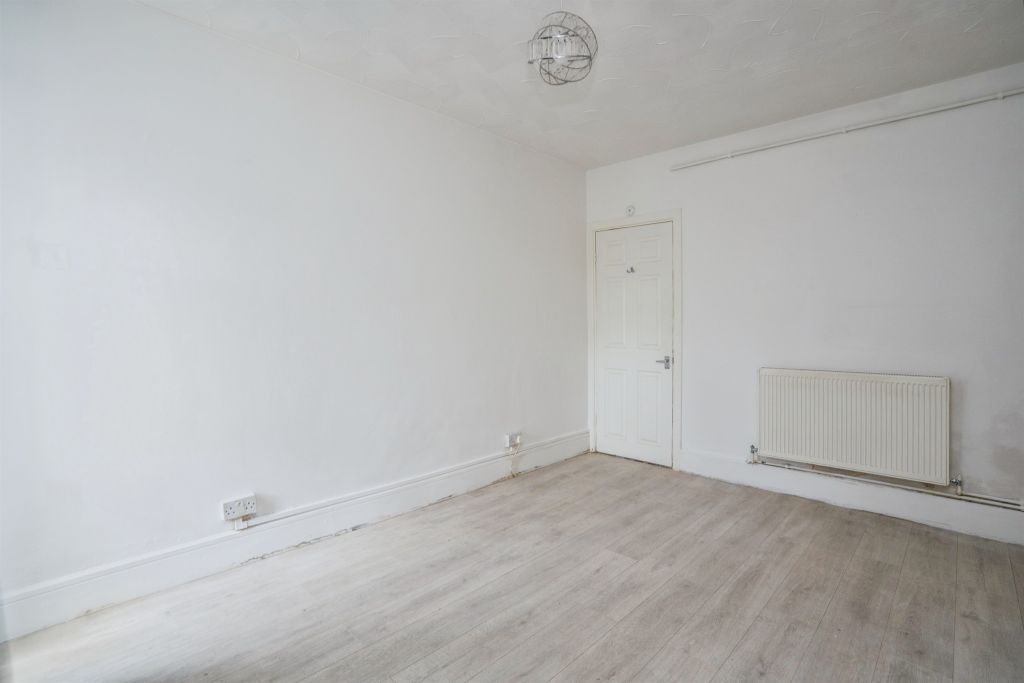 Additional image 3 of 1 bed flat for salePowerscourt Road, Portsmouth PO2