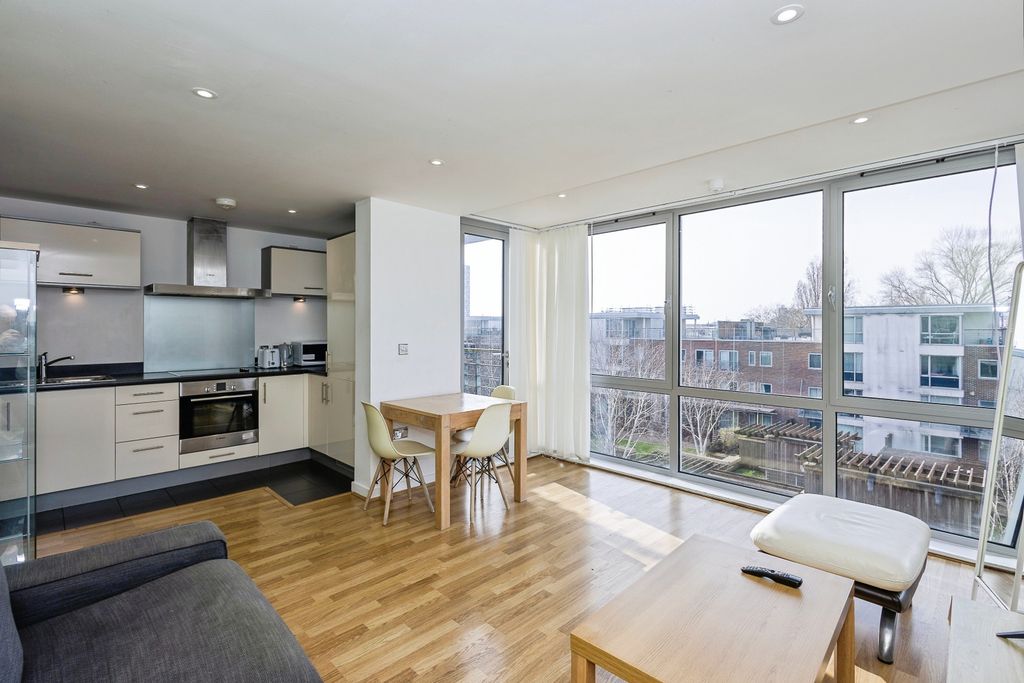 Additional image 6 of 2 bed flat for saleHamburg House, Portsmouth PO1