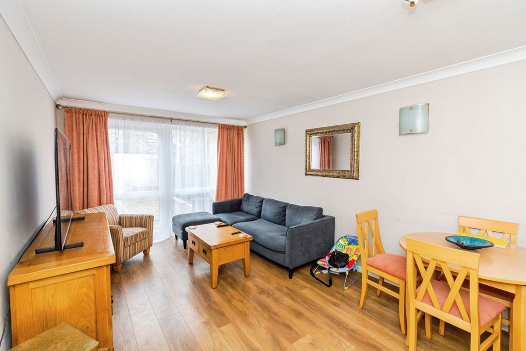 Additional image 3 of 3 bed terraced house for saleHyde Close, Shirley, Southampton, Hampshire SO15