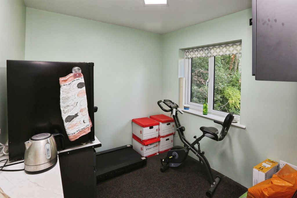 Additional image 13 of 3 bed detached house for saleClover Way, Hedge End, Southampton SO30