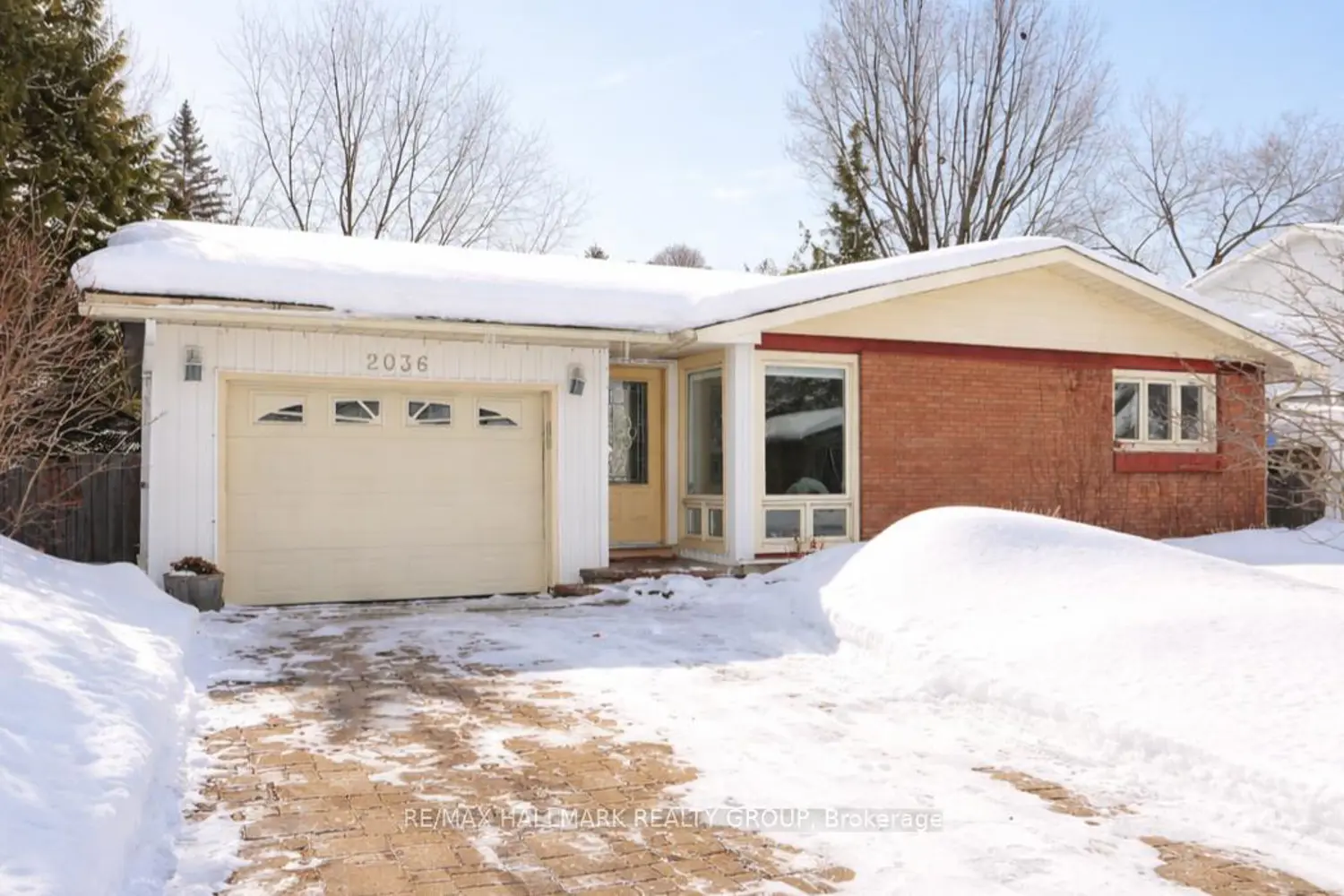 2036 Kings Grove Crescent