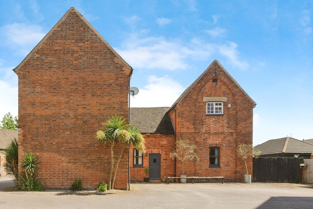 3 bed detached house for saleThe Firs, Syston, Leicester, Leicestershire LE7