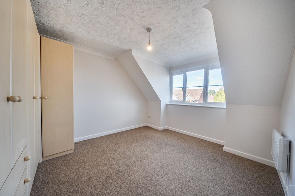 Additional image 7 of 2 bed flat for saleKitchener Road, Southampton SO17