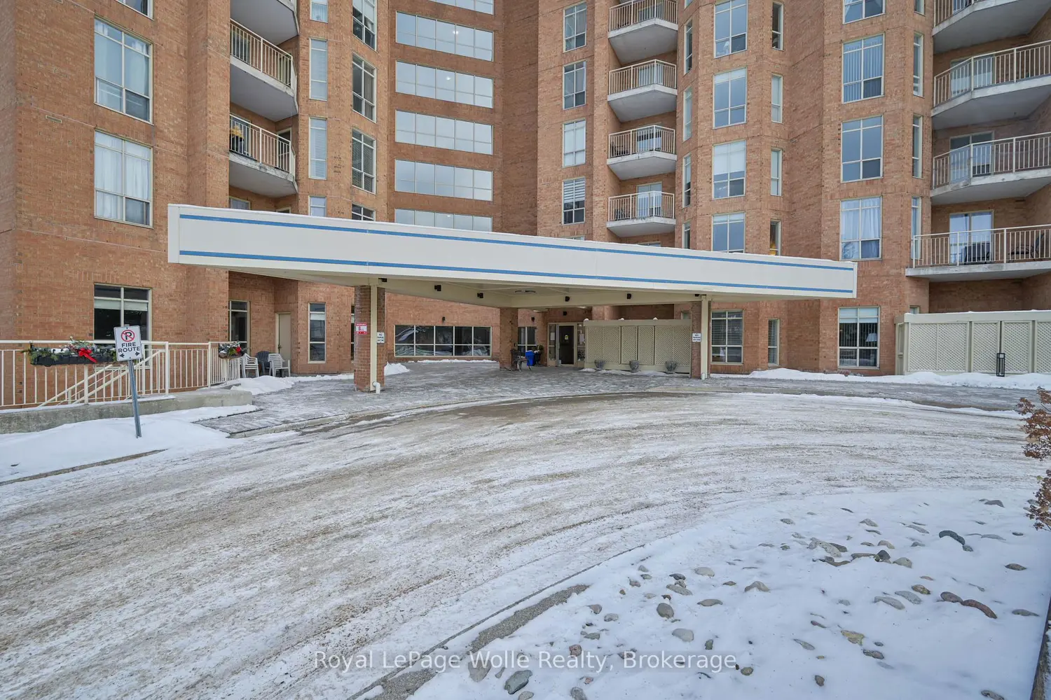 1414 King Street 302
