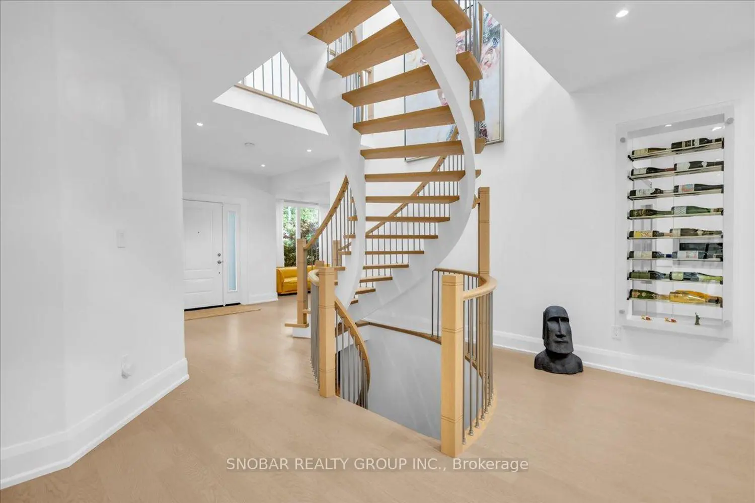 46 Poplar Avenue