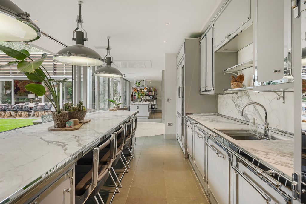 Additional image 41 of 6 bed property for saleRiver Lane, Richmond, London TW10