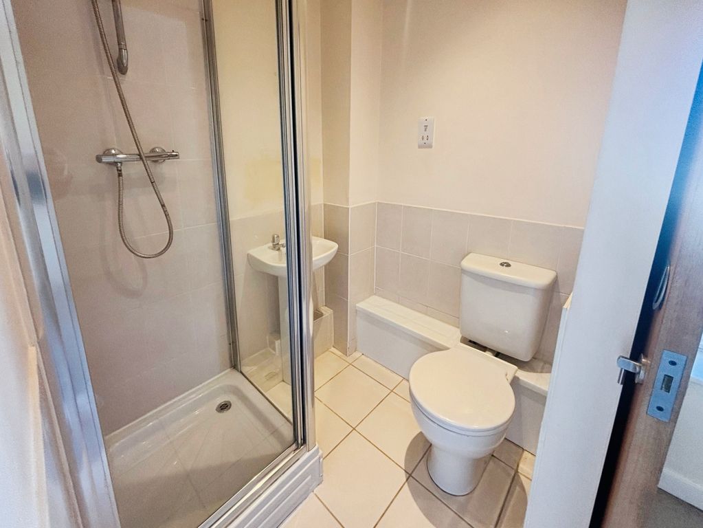 Additional image 8 of 2 bed flat for saleElevation Court, Lincoln LN2