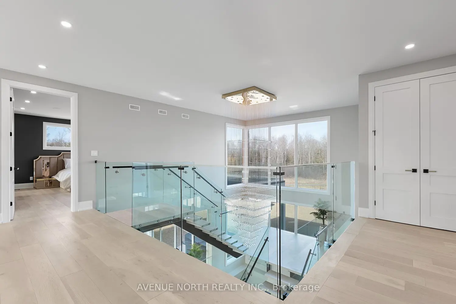 Additional image 6 of 493 Shoreway Drive