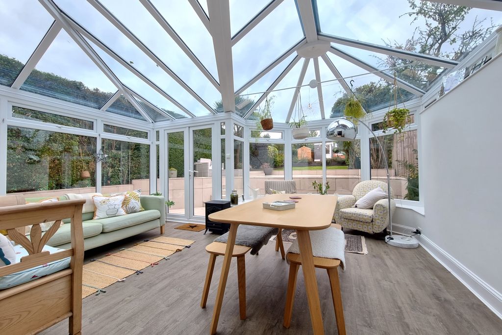 Additional image 8 of 4 bed semi-detached house for saleDrayton, Hampshire PO6