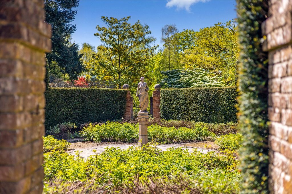 Additional image 38 of 4 bed detached house for saleThe Cloisters, Stapehill Abbey, Wimborne, Dorset BH21